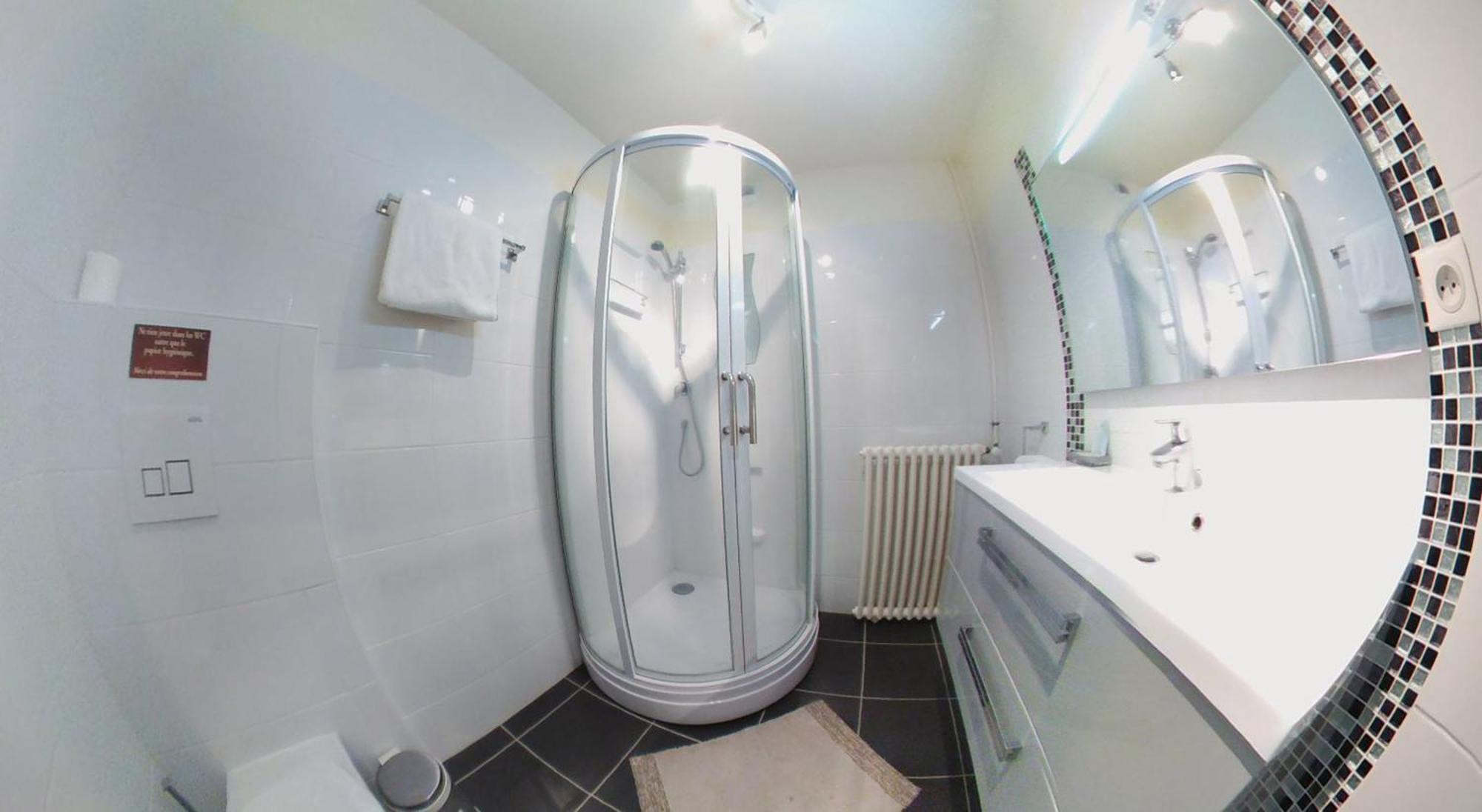 Hotel Au Bon Coin Cloyes-sur-le-Loir Bagian luar foto