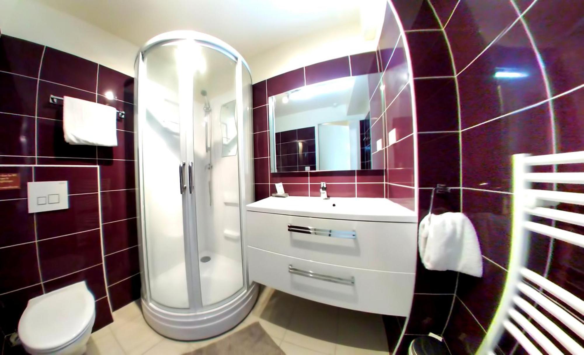 Hotel Au Bon Coin Cloyes-sur-le-Loir Bagian luar foto