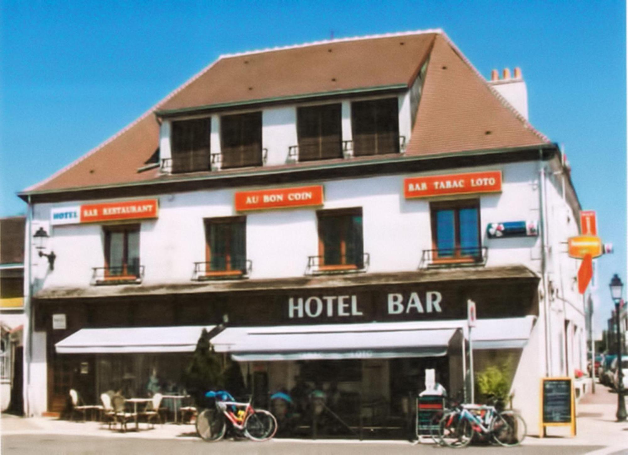 Hotel Au Bon Coin Cloyes-sur-le-Loir Bagian luar foto